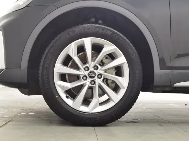 Audi Q5L — Фото автомобиля 17