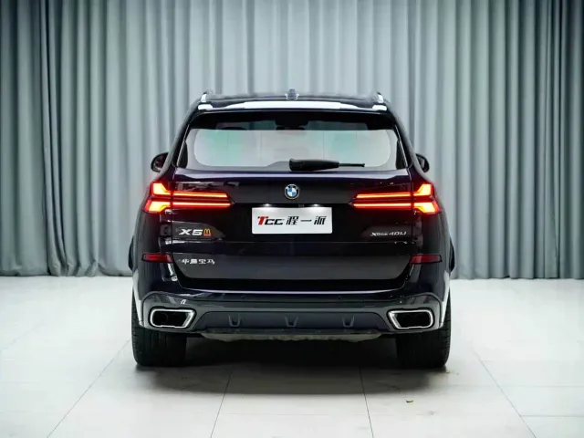 BMW X5 — Фото автомобиля 11