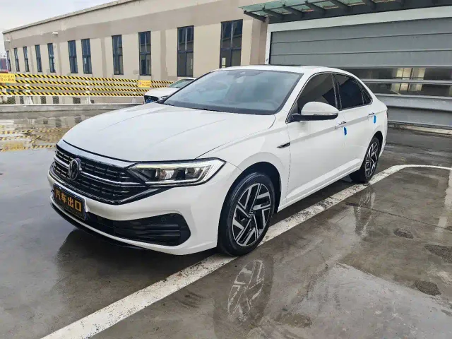 Фотография автомобиля — Volkswagen Sagitar