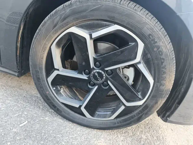 BYD Seal 06 DM-i Touring — Фото автомобиля 10