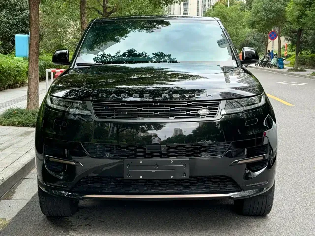 Land Rover Range Rover Sport — Фото автомобиля 2