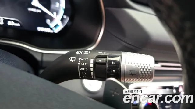 Genesis GV80 — Фото автомобиля 28