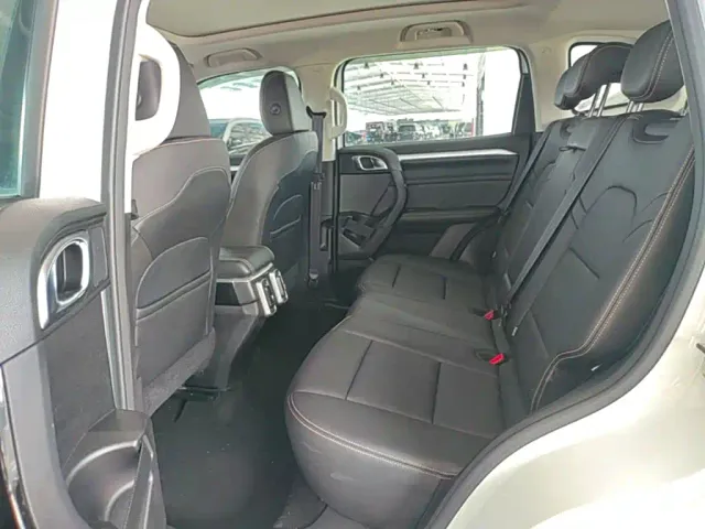 Haval Big Dog — Фото автомобиля 16