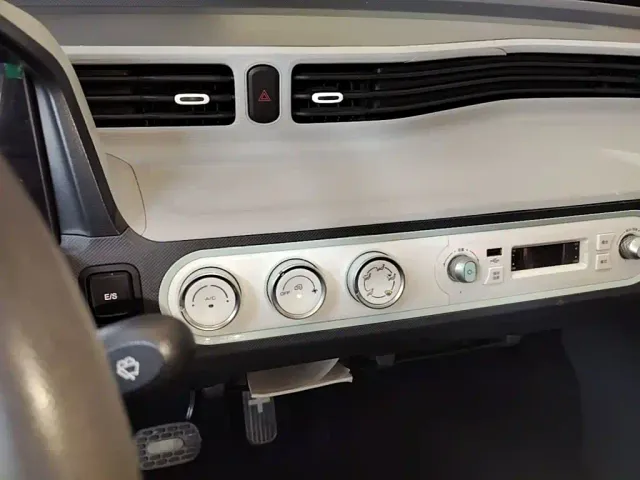 Wuling Hongguang Mini EV — Фото автомобиля 12