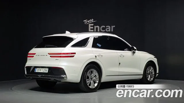 Genesis GV70 — Фото автомобиля 2