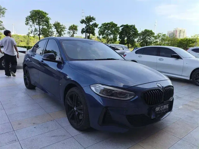 BMW 1 Series — Фото автомобиля 3