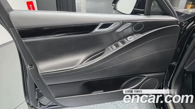 Genesis G80 Бензин 2.5 турбо AWD — Фото автомобиля 20