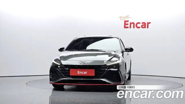 Hyundai AVANTE — Фото автомобиля 3