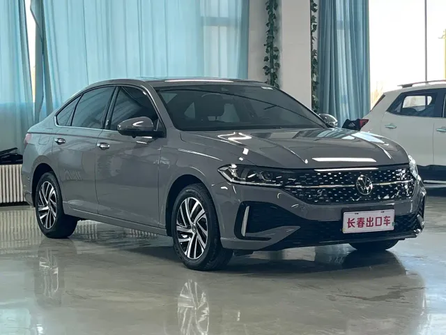 Volkswagen Lavida — Фото автомобиля 3