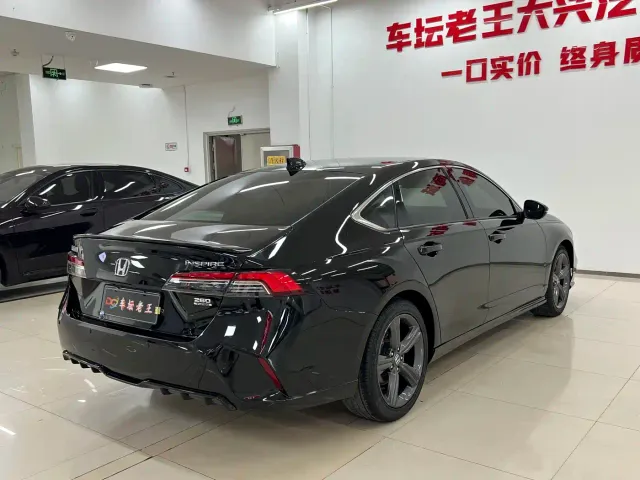 Honda Inspire — Фото автомобиля 18