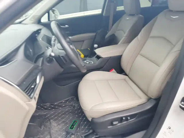 Cadillac XT4 — Фото автомобиля 14