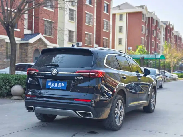 Buick Envision Plus — Фото автомобиля 4