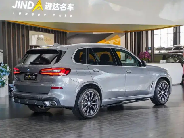 BMW X5 — Фото автомобиля 20