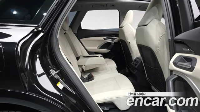 Audi Q5 45 TFSI quattro S Line — Фото автомобиля 10