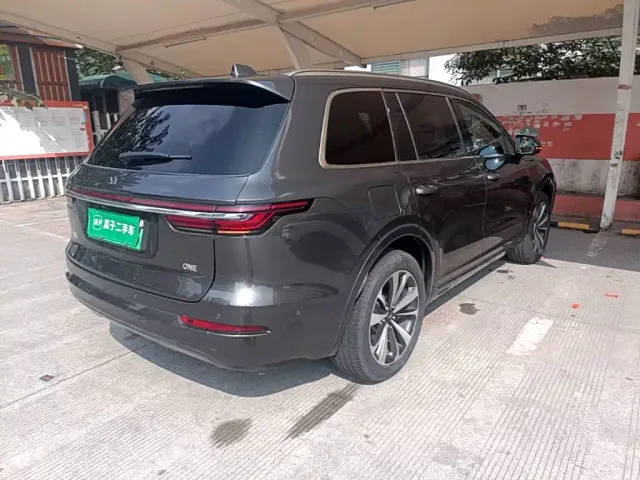 Li Auto ONE — Фото автомобиля 6