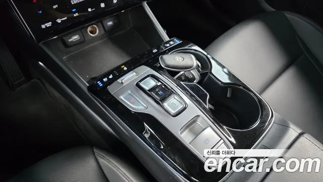 Hyundai Tucson NX4 — Фото автомобиля 12