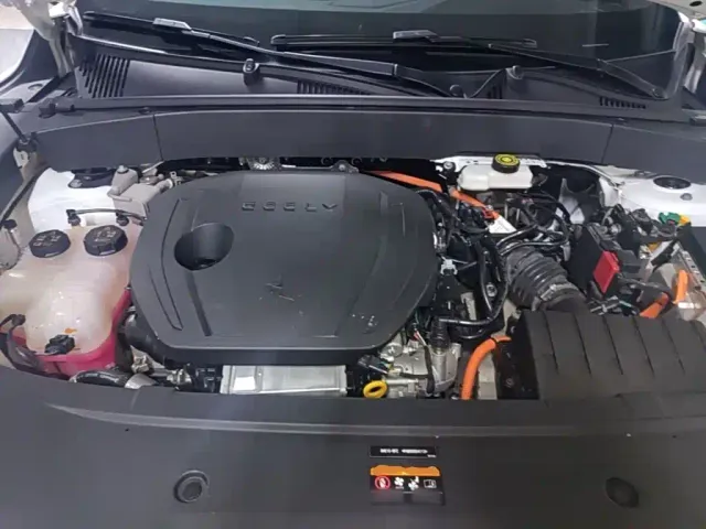 Geely Galaxy L7 — Фото автомобиля 19
