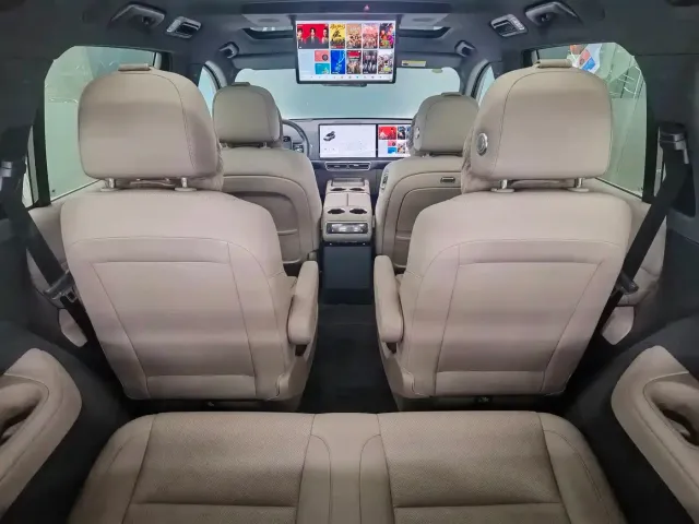 Li Auto L8 — Фото автомобиля 8