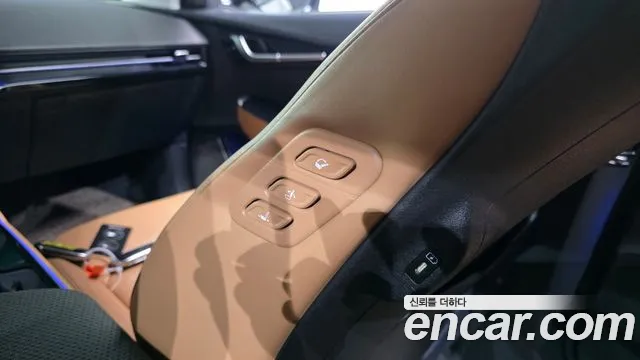 Kia EV6 — Фото автомобиля 27