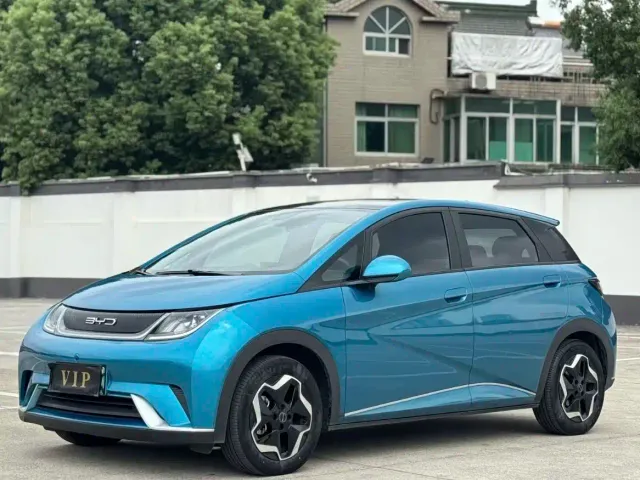 Фотография автомобиля — BYD Dolphin