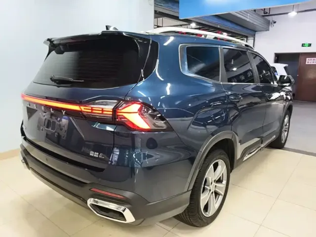 Geely Haoyue L 2023 2.0T DCT Premium Model — Фото автомобиля 4
