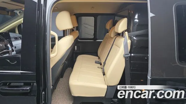 Hyundai Staria — Фото автомобиля 16