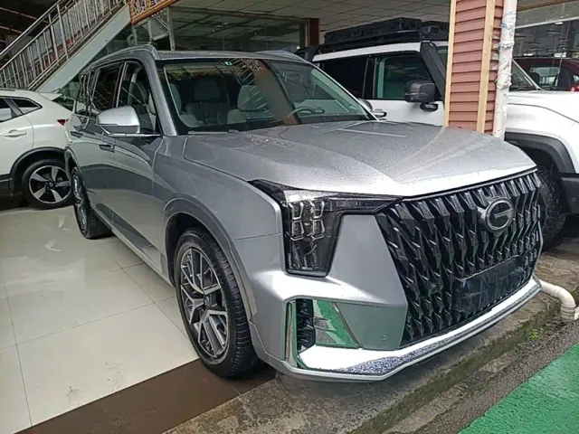 GAC Trumpchi GS8 — Фото автомобиля 3
