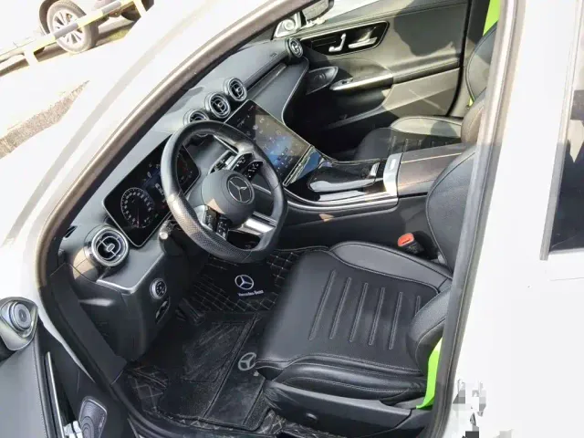 Mercedes-Benz C-Class — Фото автомобиля 16