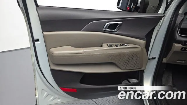 Kia Carnival 4th Gen — Фото автомобиля 14