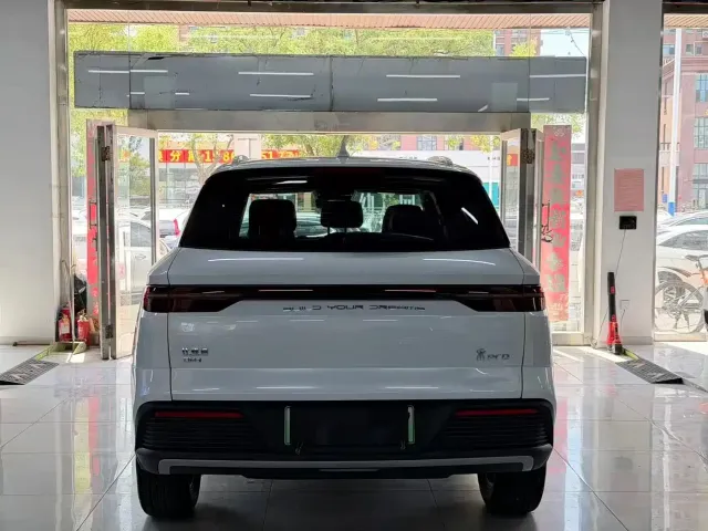 BYD Song Pro — Фото автомобиля 4