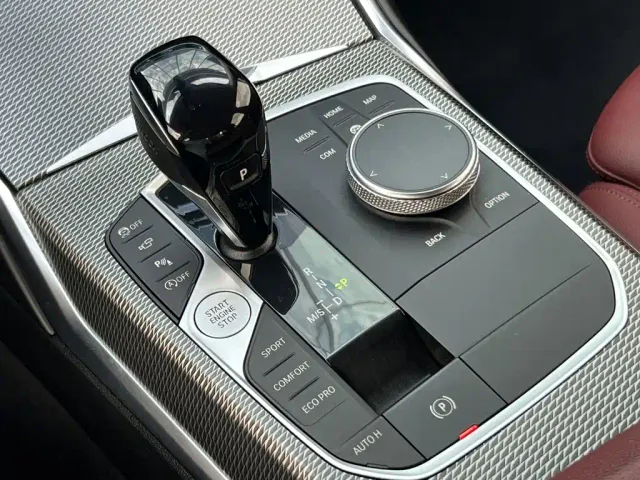 BMW 3 Series — Фото автомобиля 13