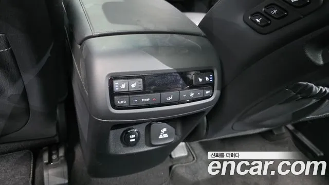 Hyundai Palisade The New Palisade Бензин 3.8 2WD — Фото автомобиля 18