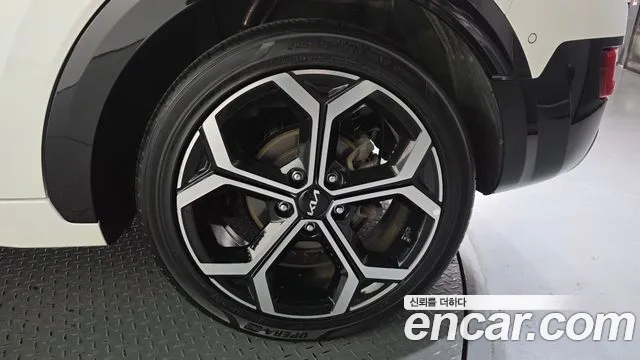 Kia Niro The All New Niro Signature — Фото автомобиля 17