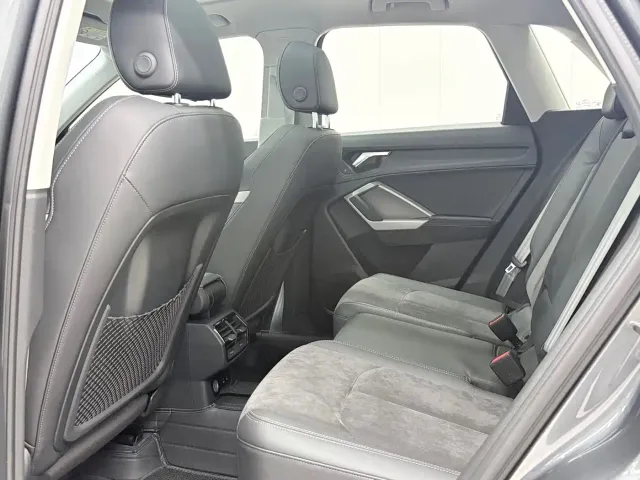 Audi Q3 — Фото автомобиля 16