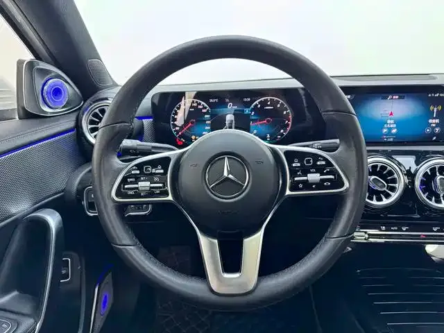 Mercedes-Benz A-Class — Фото автомобиля 13