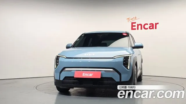 Kia EV3 — Фото автомобиля 3