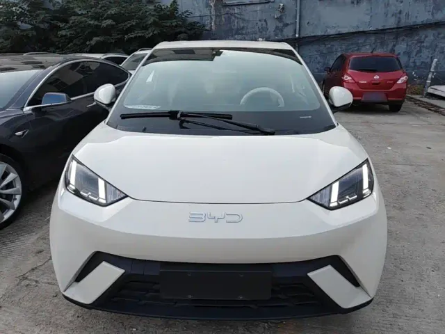BYD Seagull — Фото автомобиля 2