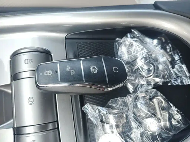 BYD Dolphin — Фото автомобиля 8