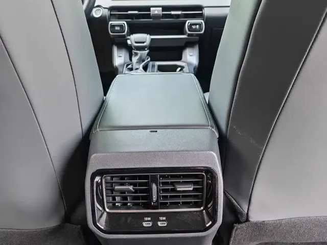 Toyota RAV4 — Фото автомобиля 17