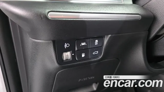 Hyundai Grandeur Grandeur (New) — Фото автомобиля 13