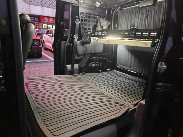 Wuling Zhiguang NEV — Фото автомобиля 9