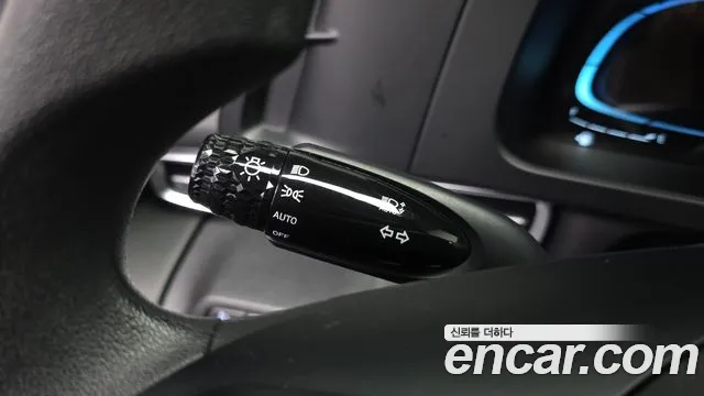 Hyundai Avante CN7 — Фото автомобиля 27