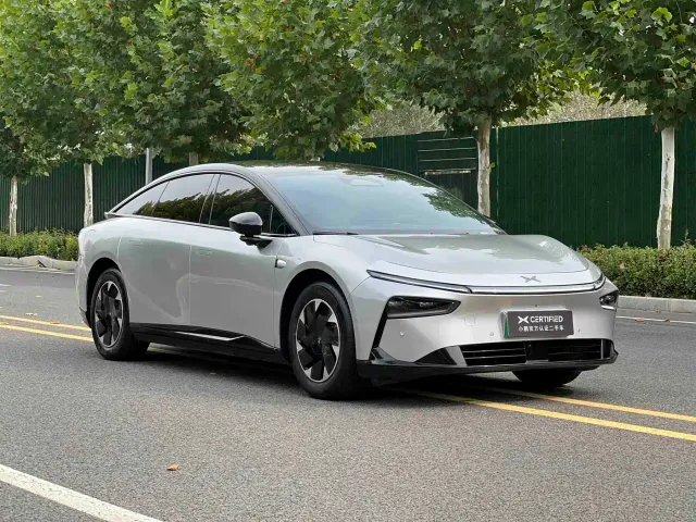 Xpeng P7+ — Фото автомобиля 3