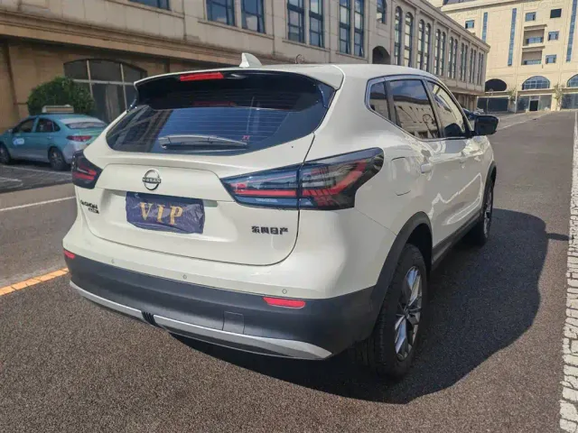 Nissan Qashqai — Фото автомобиля 17