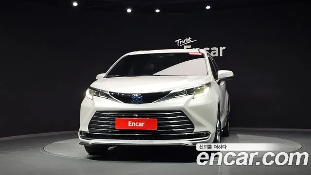 Toyota Sienna 4th Gen — Фото автомобиля 3