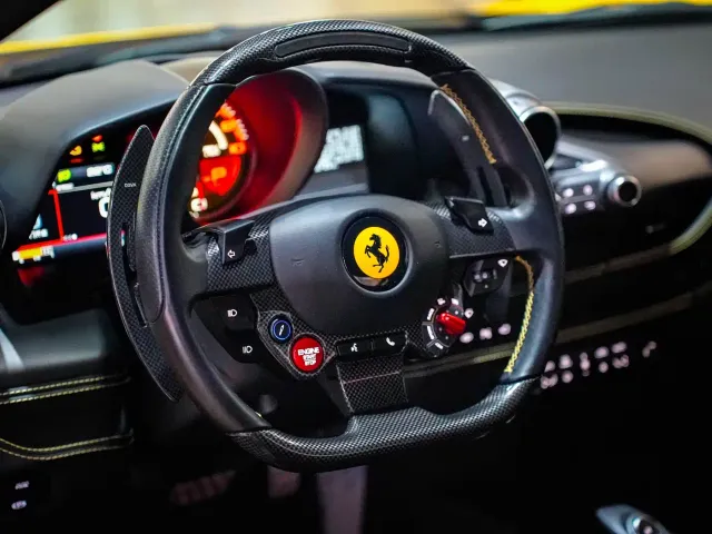 Ferrari F8 — Фото автомобиля 11