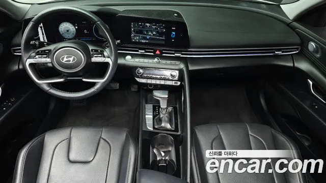 Hyundai Avante CN7 — Фото автомобиля 10