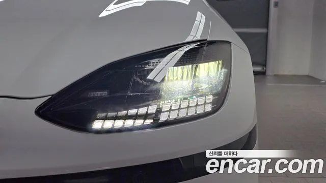 Hyundai Ioniq 6 — Фото автомобиля 7