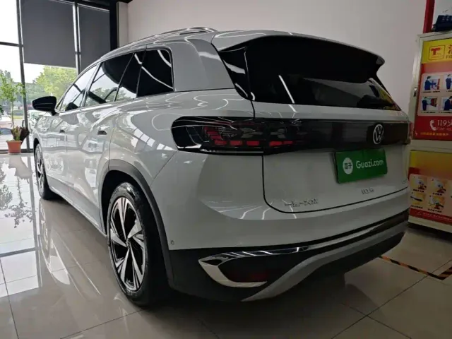 Volkswagen ID.6 Crozz — Фото автомобиля 4