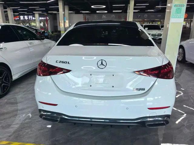 Mercedes-Benz C-Class — Фото автомобиля 8